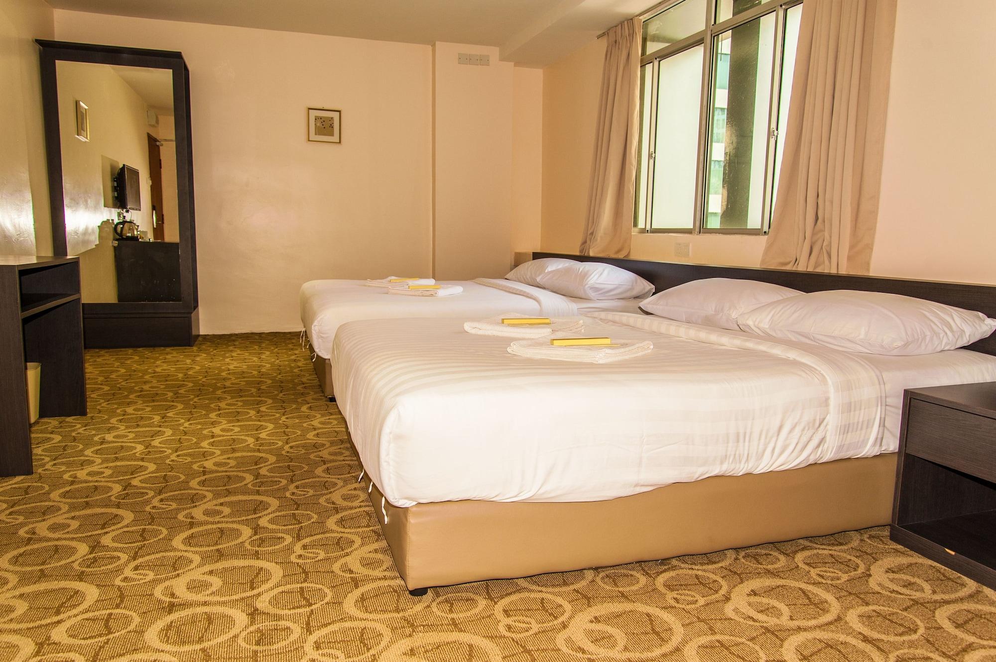 Hotel 11 Kota Kinabalu Esterno foto