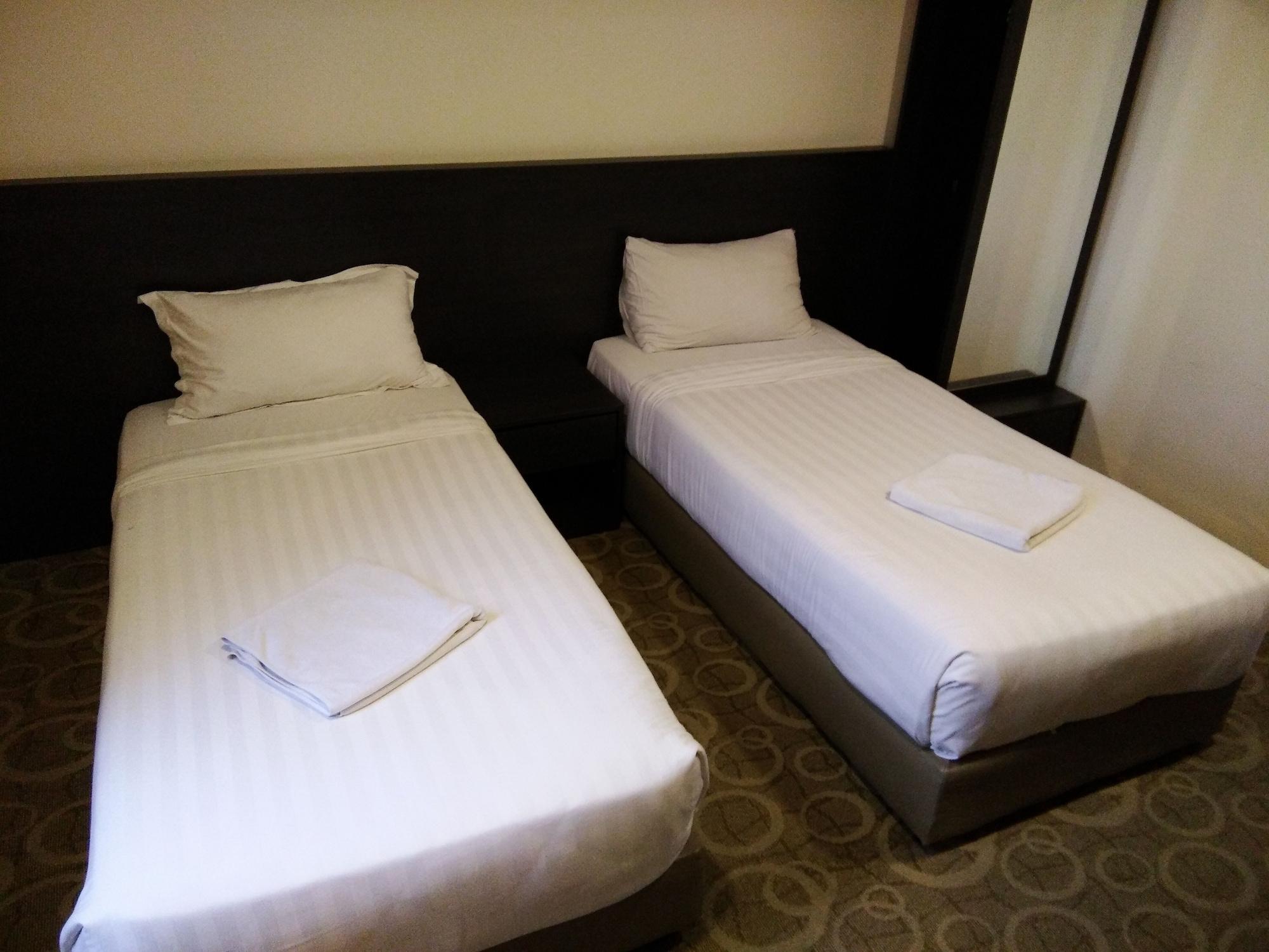Stanton Gaya Hotel Kota Kinabalu Esterno foto