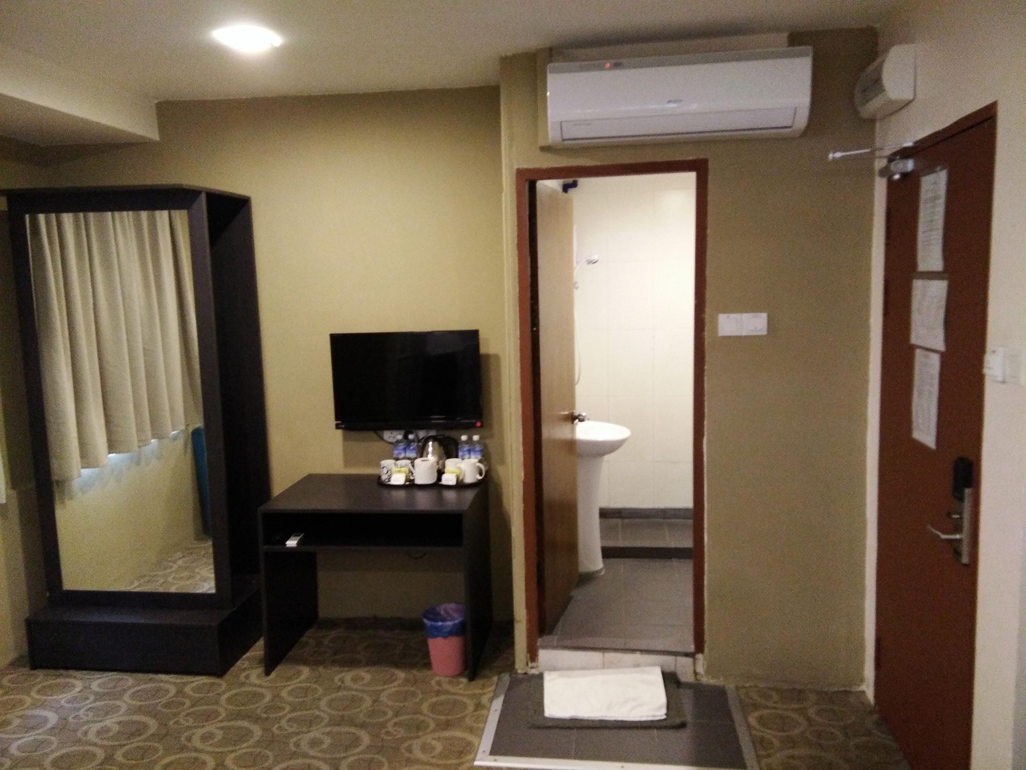 Stanton Gaya Hotel Kota Kinabalu Esterno foto