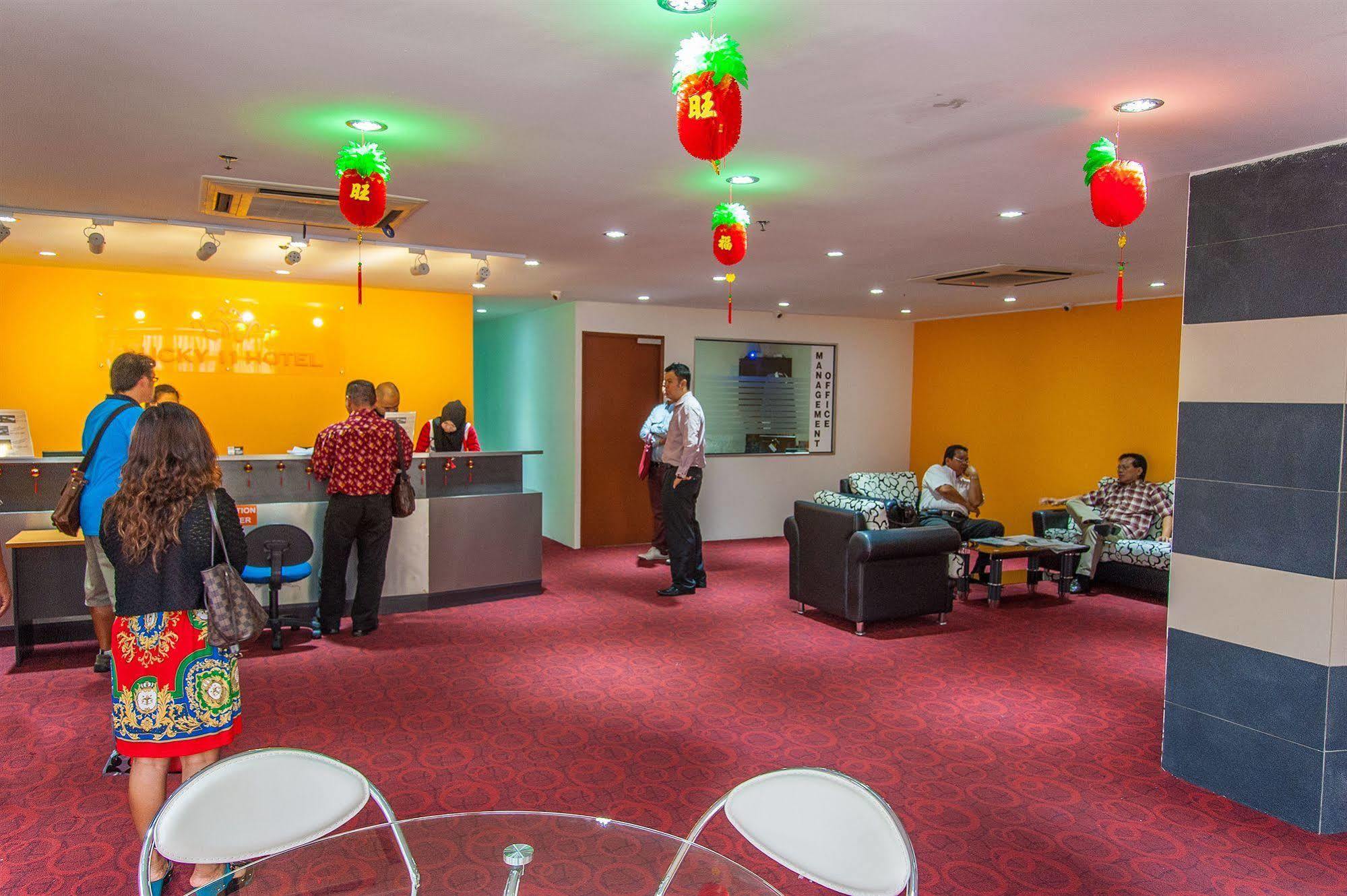 Stanton Gaya Hotel Kota Kinabalu Esterno foto